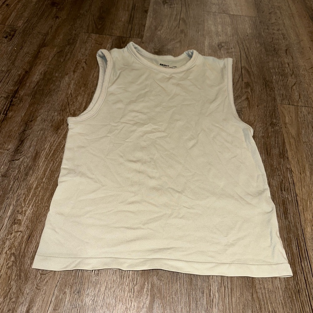 SKIMS SZ S TOP